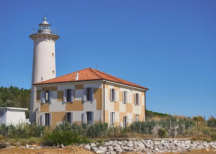Pool-front With Fenced Garden And Bbq * Bibione