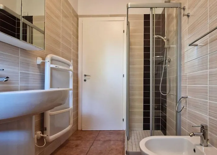 Pool-front With Fenced Garden And Bbq *