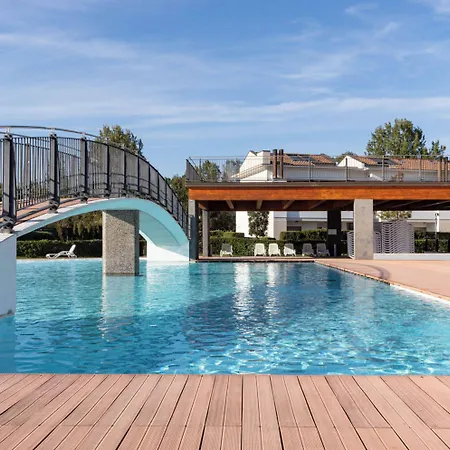 Sunny Retreat With Solarium Appartamento